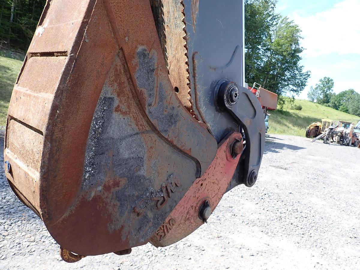 Used 2018 John Deere 410L Loader Backhoe LOADED! Q/C FORKS EXTENDAHOE