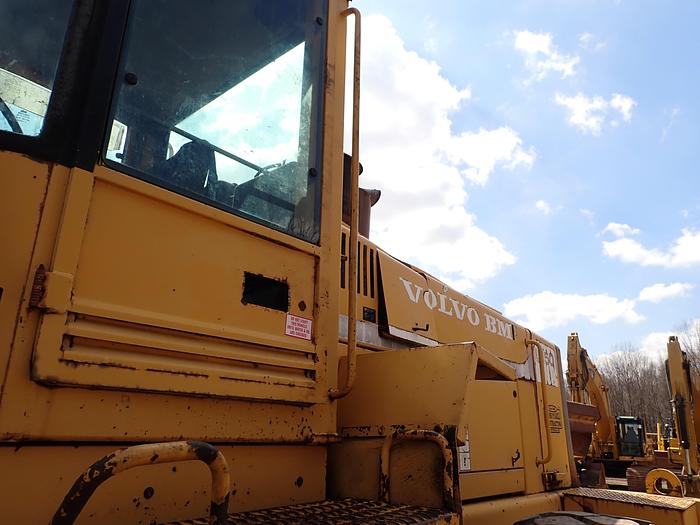 Used Volvo L150 Wheel Loader
