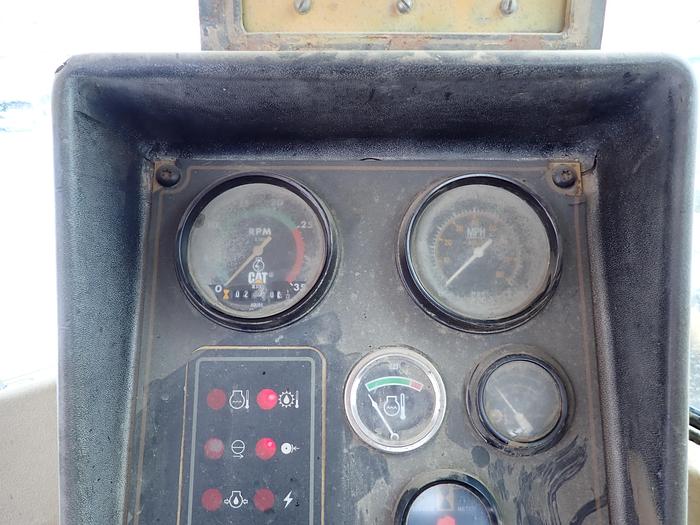 Used 1994 CAT 621F 8000 Gallon Water Wagon