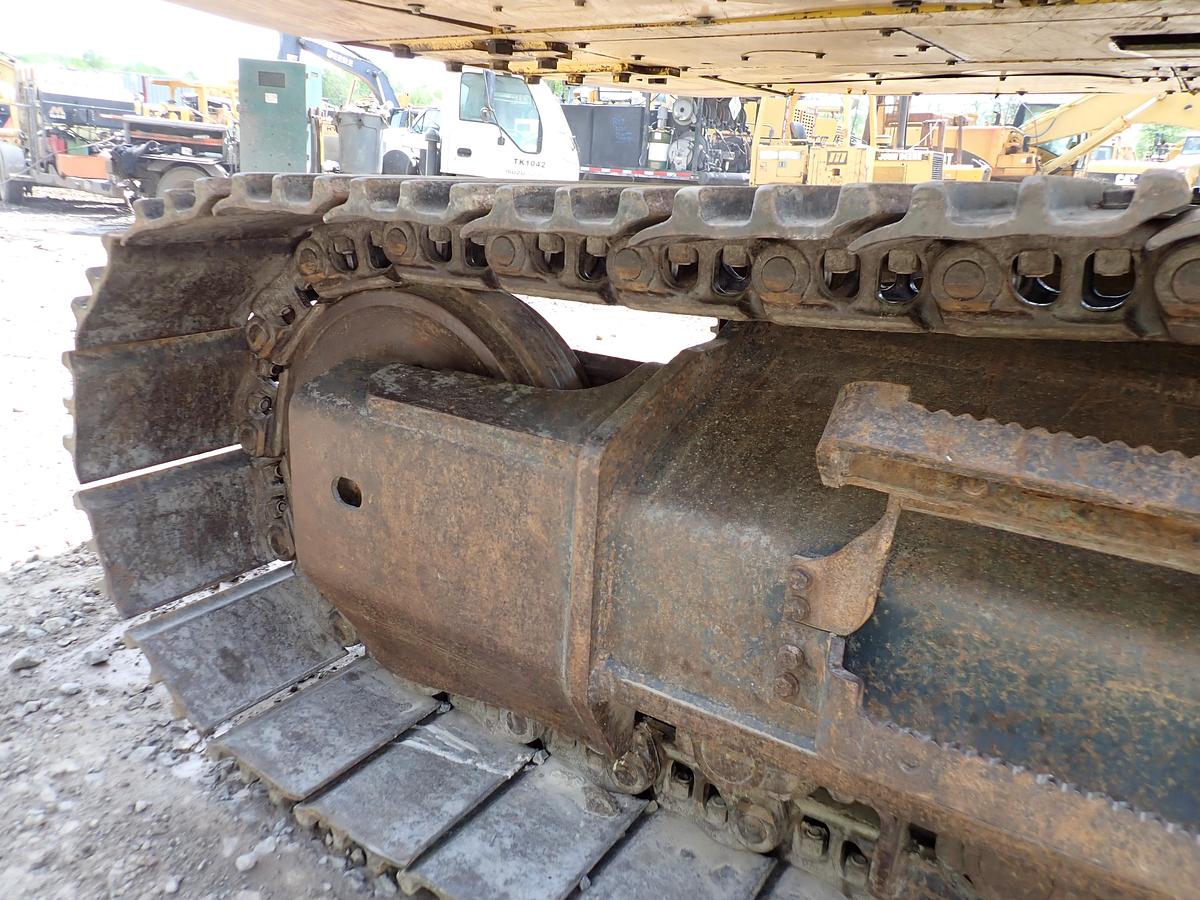 Used 2013 Komatsu PC490LC-10 Excavator 