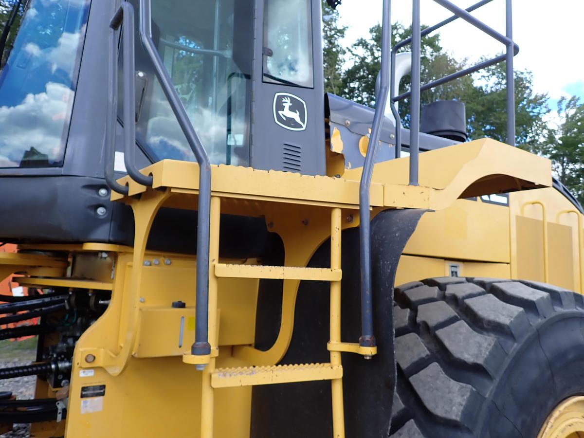 Used 2017 John Deere 844K III Wheel Loader AGGREGATE HANDLER