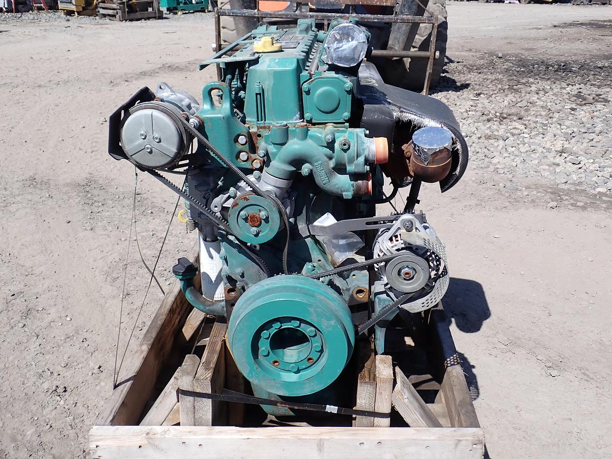 Used 2010 Volvo D7E LBE3 Diesel Engine L110E Wheel Loader