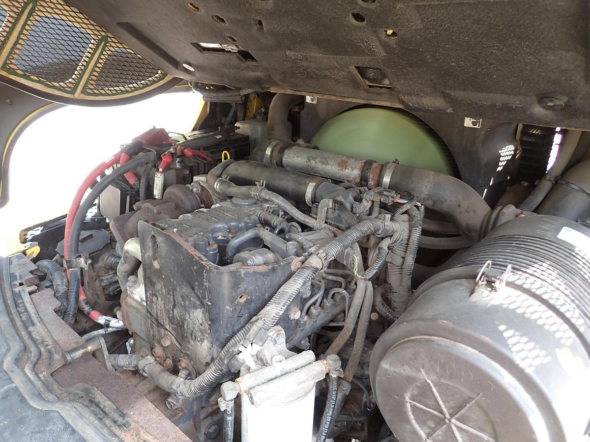 Used 2015 Hyster H80FT Diesel Forklift LOW HOURS! POSITIONERS!