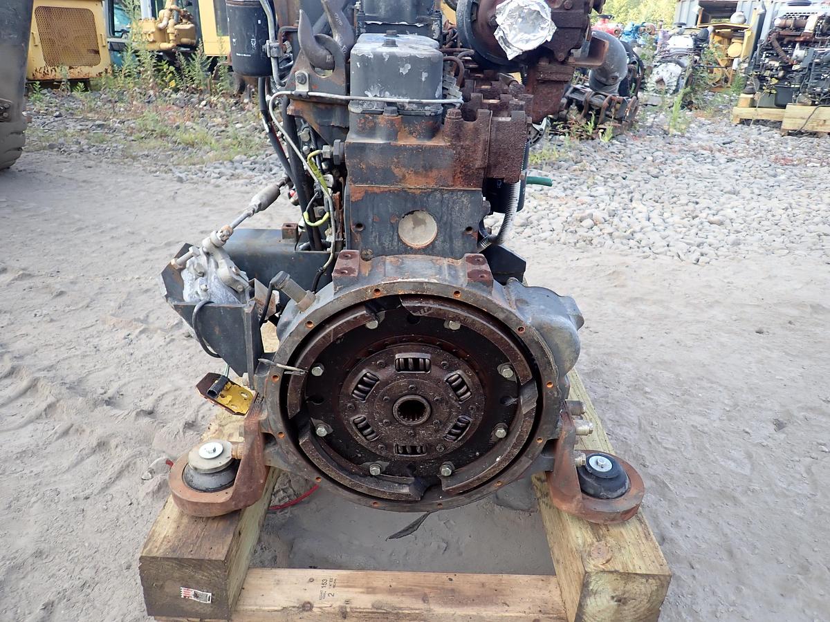 Used 2004 Komatsu SAA6D102E-2 PW220-7K Excavator