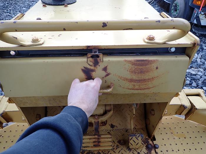 Used 1998 CAT D3C Series III Crawler Dozer