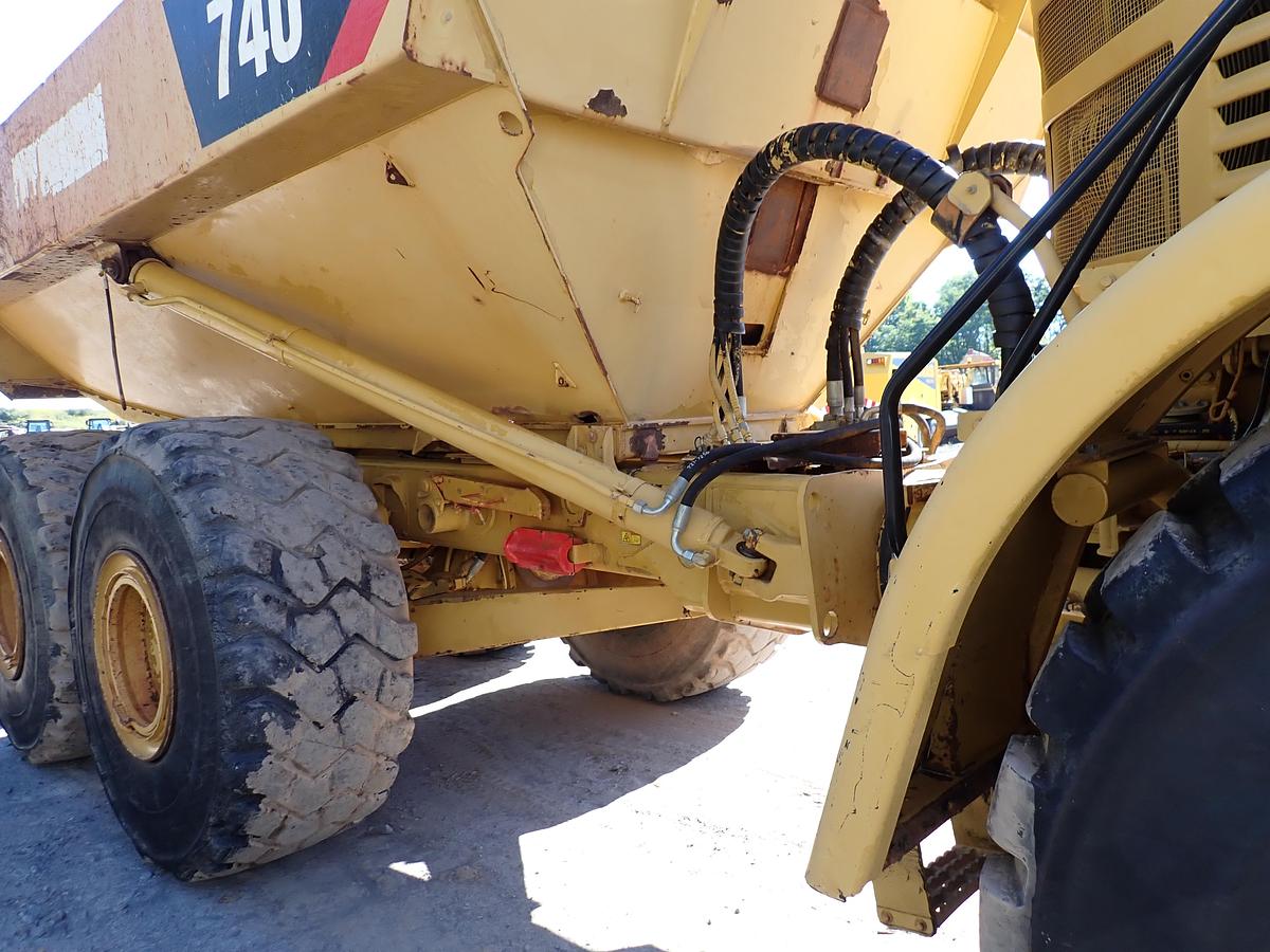 Used 2011 CAT 740 Articulated Haul Truck 7900 HOURS!