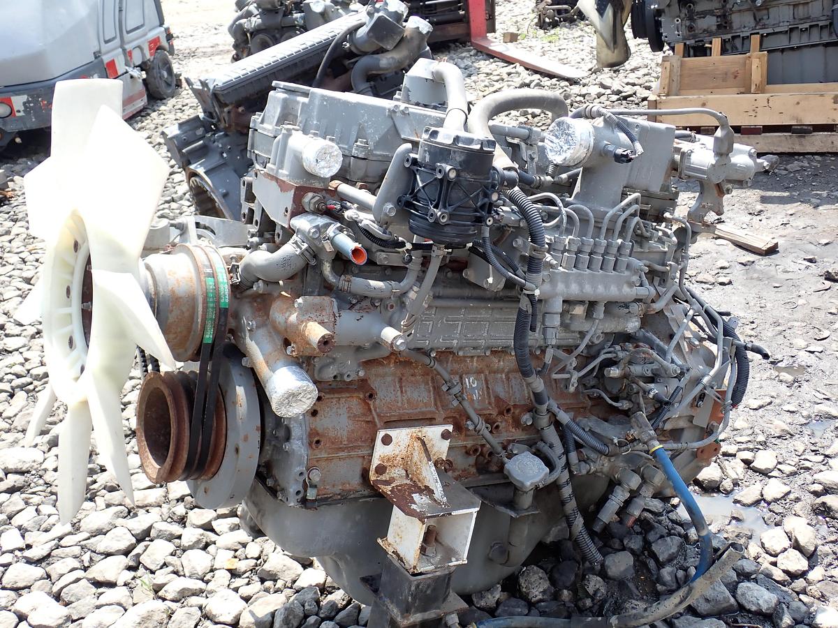 Used 2009 Isuzu 6HK1-XYGD-03 Diesel Engine
