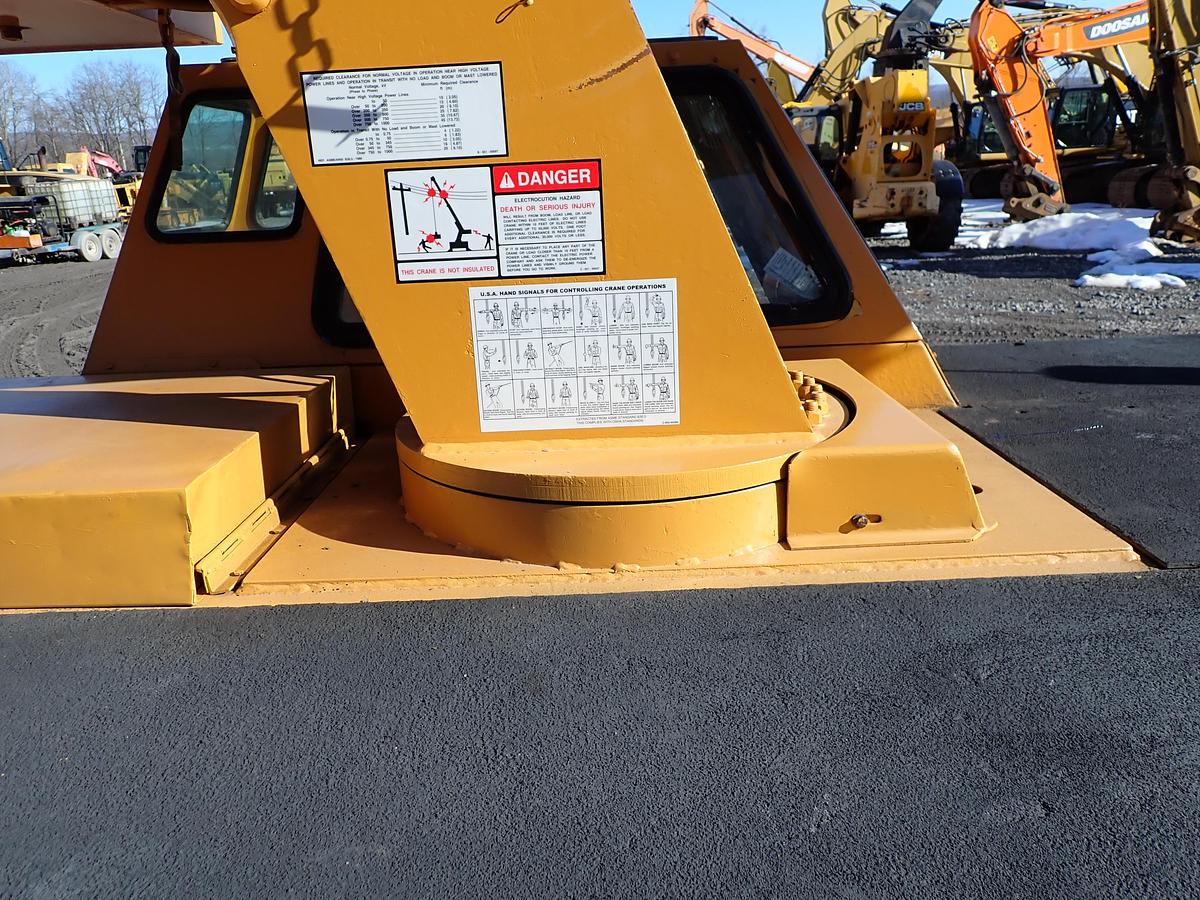 Used 1997 Broderson IC80-2E Carry Deck Crane