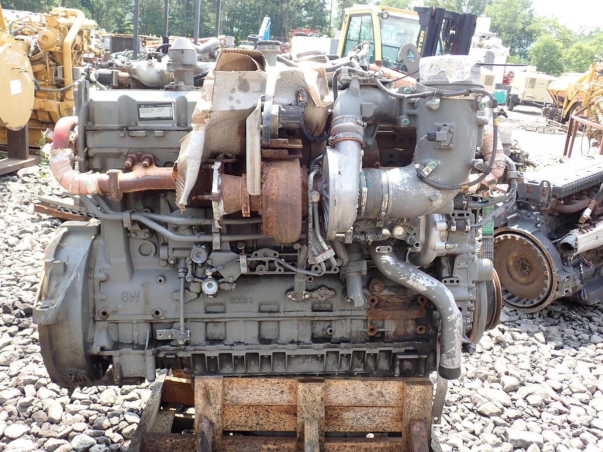 Used Isuzu 6WG1-XZSA-02E Diesel Engine ZX870LC-5 EXCAVATOR