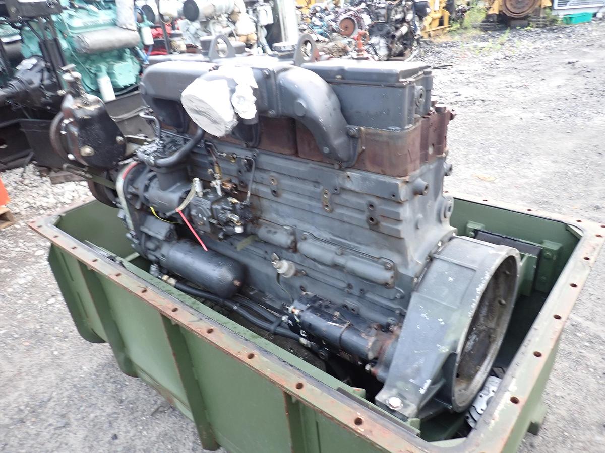 Used 1986 Cummins NHC250 Diesel Engine MILITARY TAKEOUT
