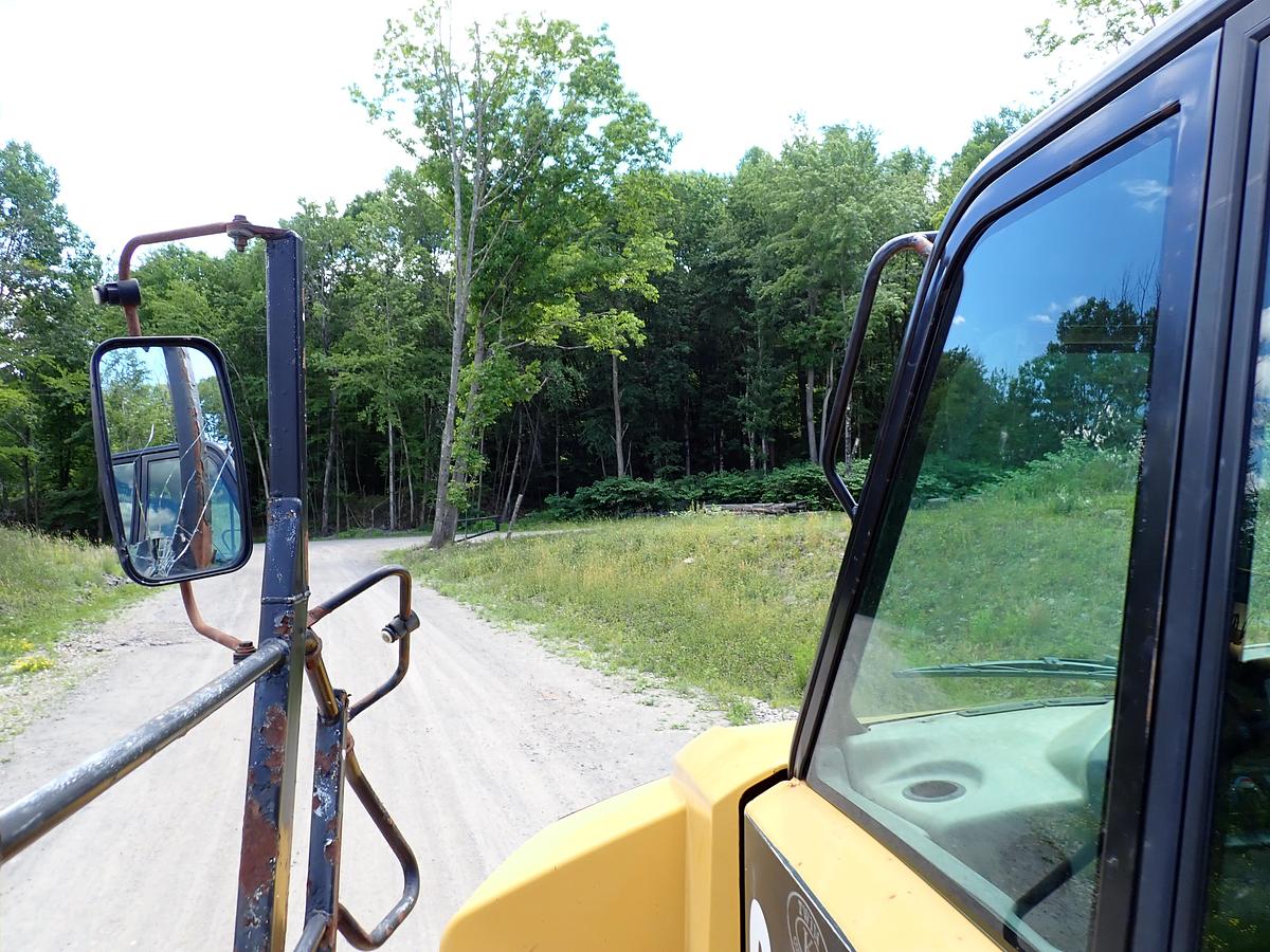 Used 2013 CAT 740B Articulated Haul Truck