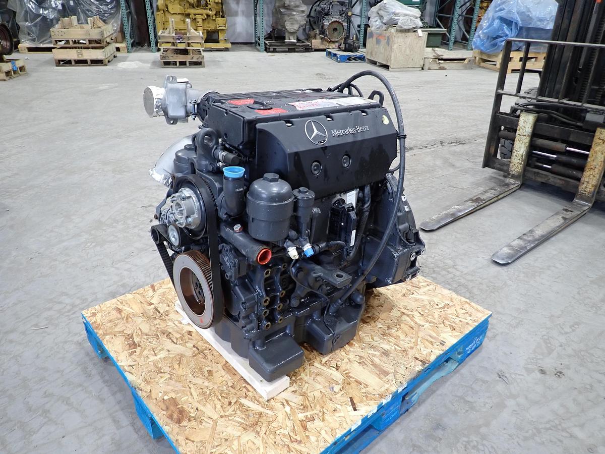 2004 Mercedes OM904LA Diesel Engine UNUSED GOV'T SURPLUS