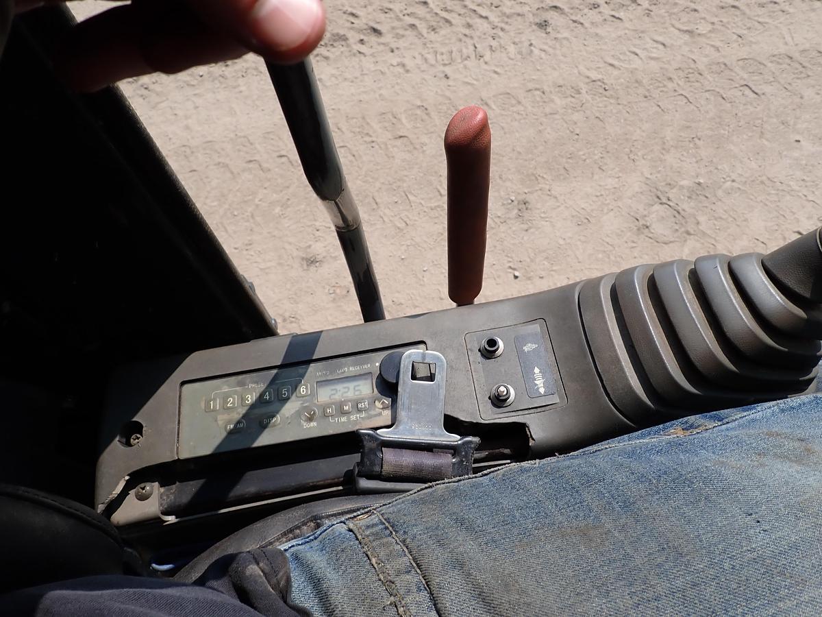 Used 2004 John Deere 160C LC Hydraulic Excavator Q/C Aux. Hydraulics