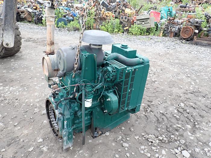 Used John Deere 4024TF281