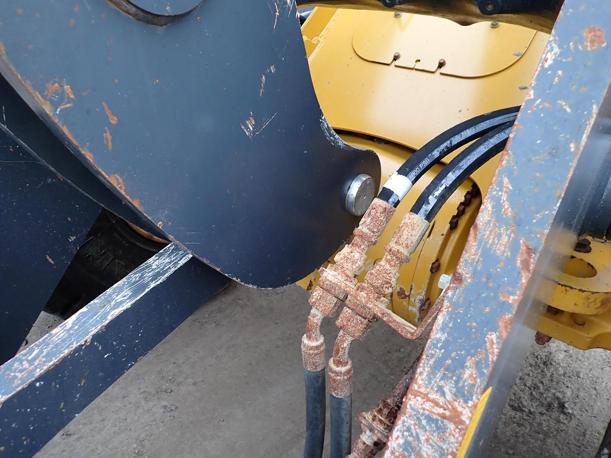 Used 2021 John Deere 724P Wheel Loader QUICK COUPLER