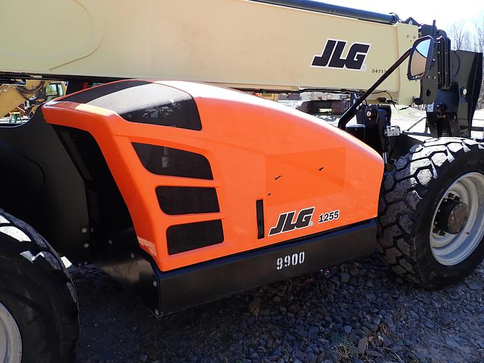 Used 2021 JLG 1255