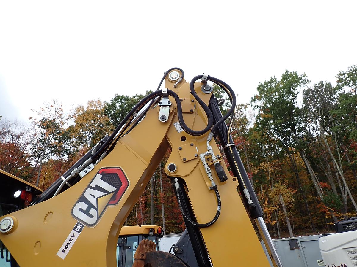 Used 2022 CAT 420 XE Backhoe Loader 