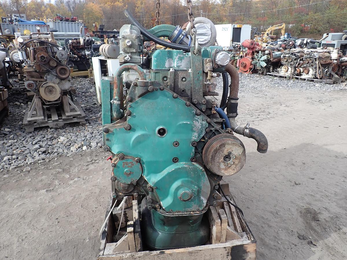 Used Volvo TAD163KAE Diesel Engine L330C LOADER