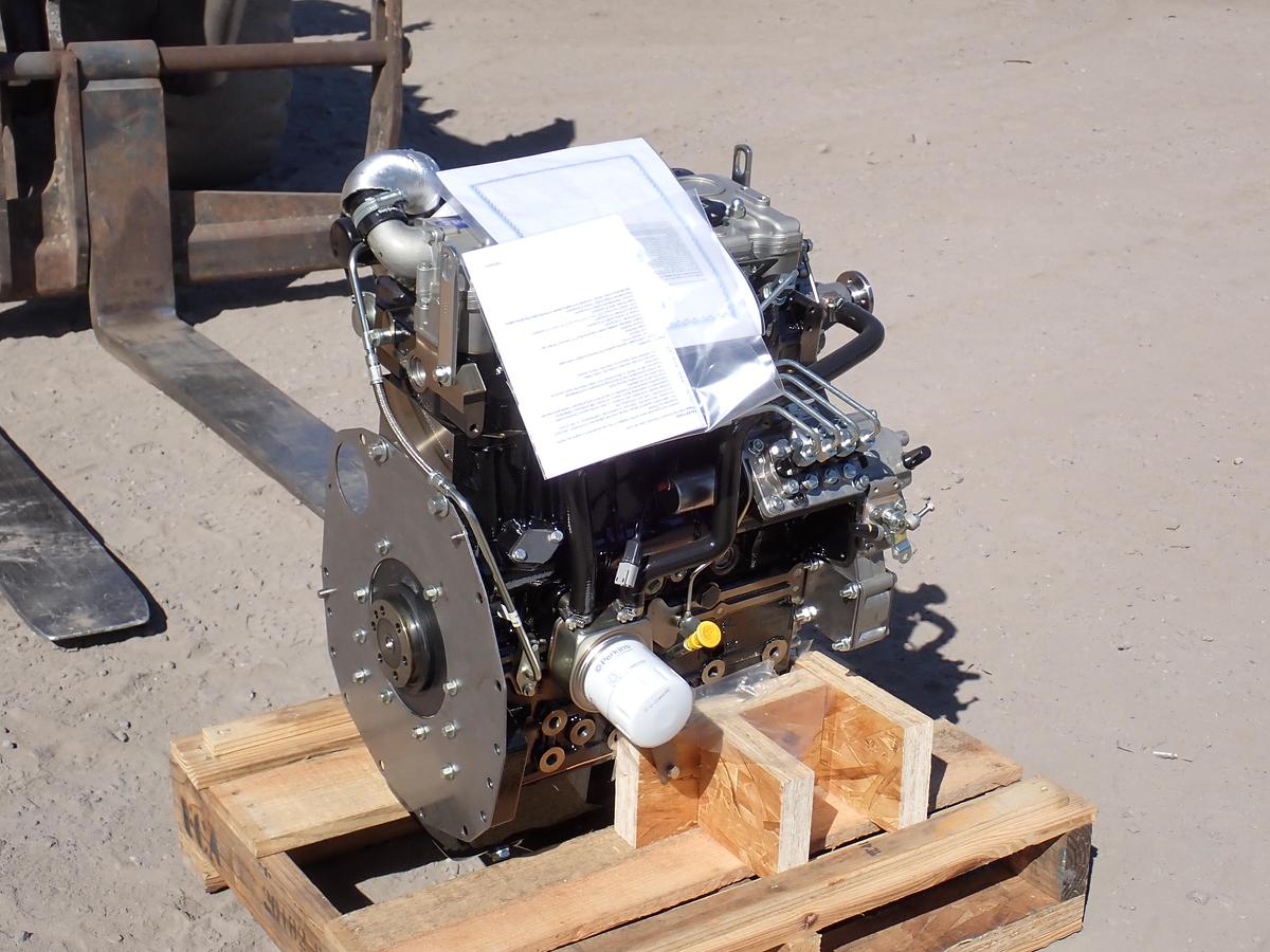2022 Perkins 404D-22T FACTORY NEW ENGINE!