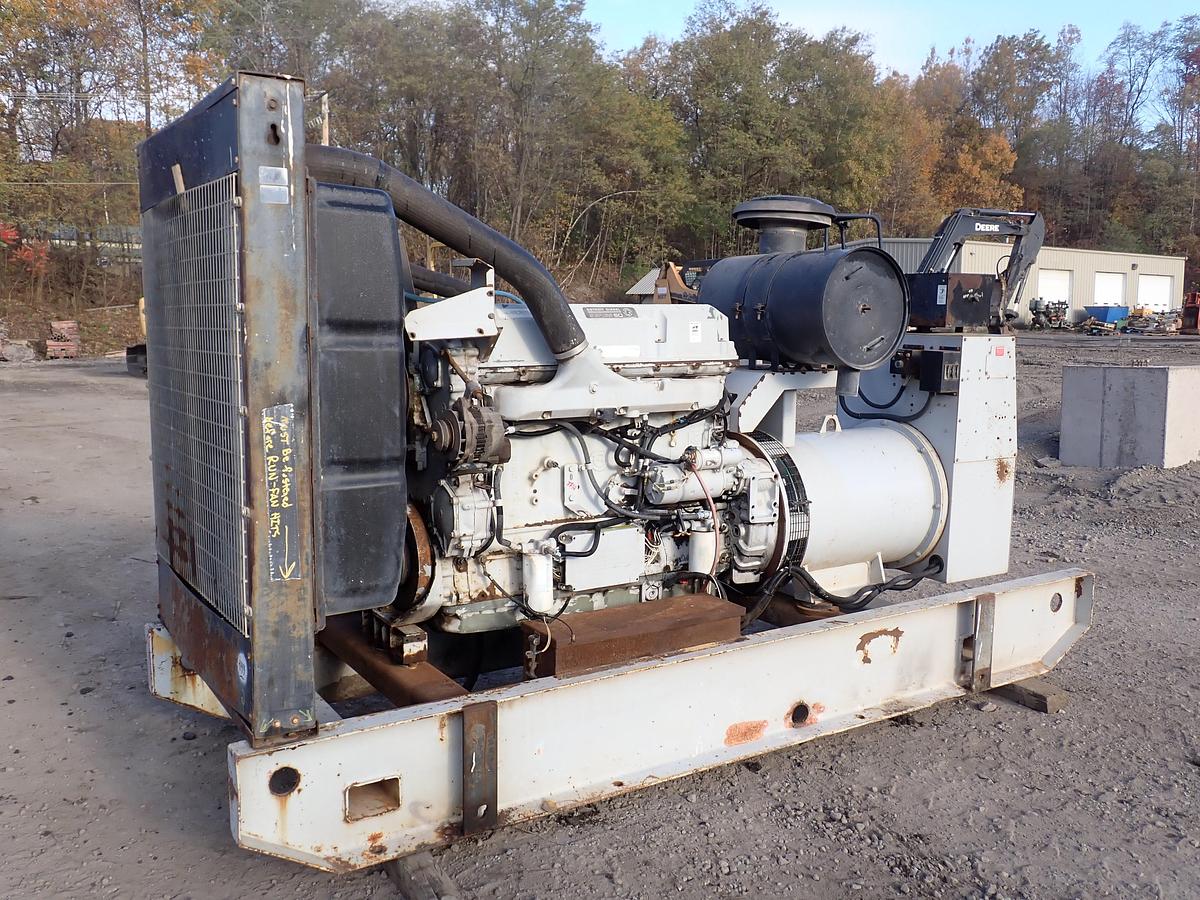 Used 2005 Detroit Diesel 325 KW Generator Set 12.7 Liter Series 60