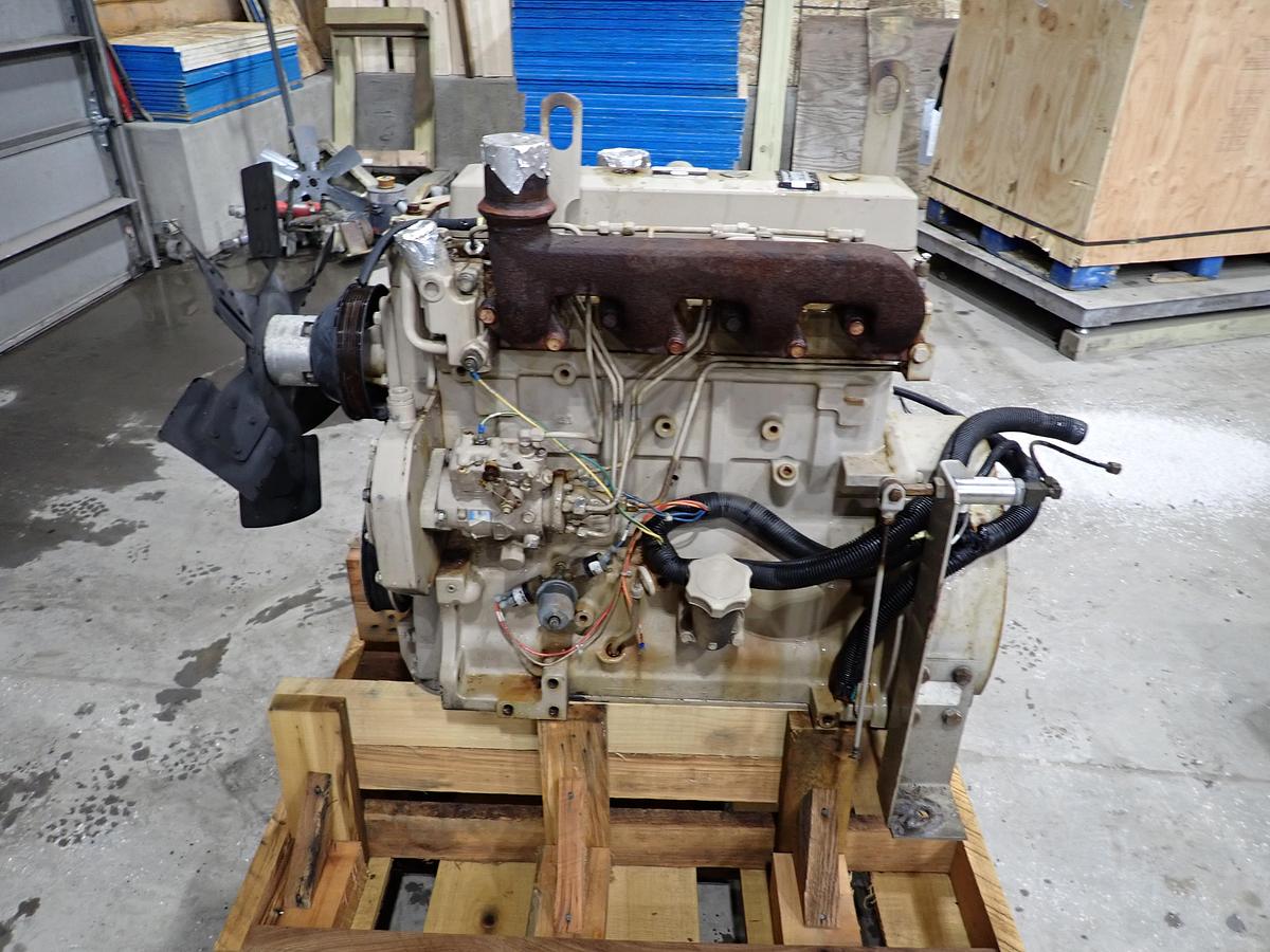 Used 2000 John Deere 4045DF150 Diesel Engine