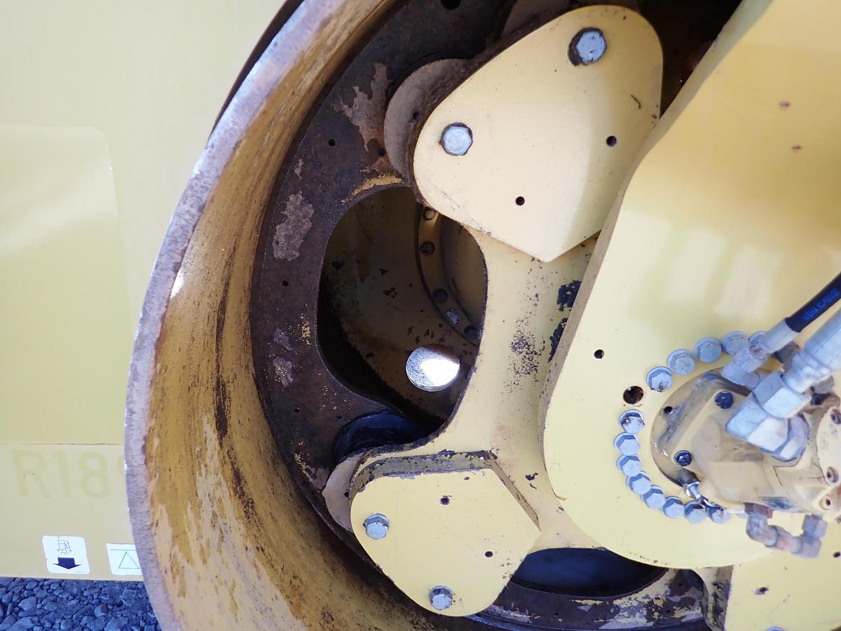 Used 2015 CAT CB64 Double Drum Roller