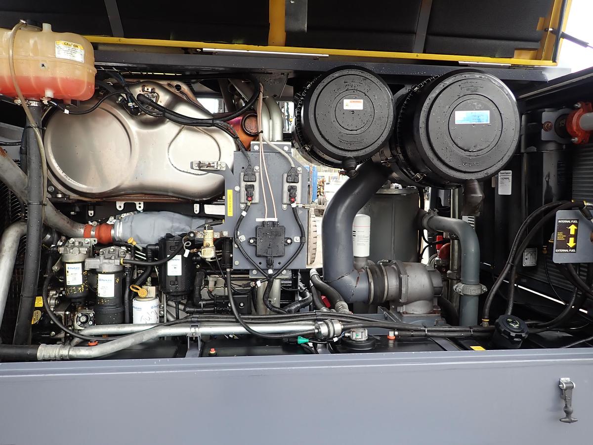 Used 2020 Atlas Copco XAS950 PD8 950 CFM Air Compressor