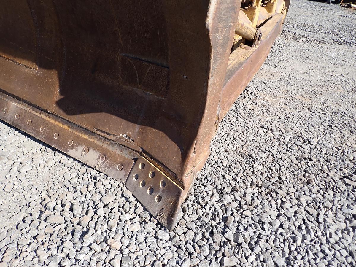 Used 1971 CAT D8H Crawler Dozer w/ RIPPER!