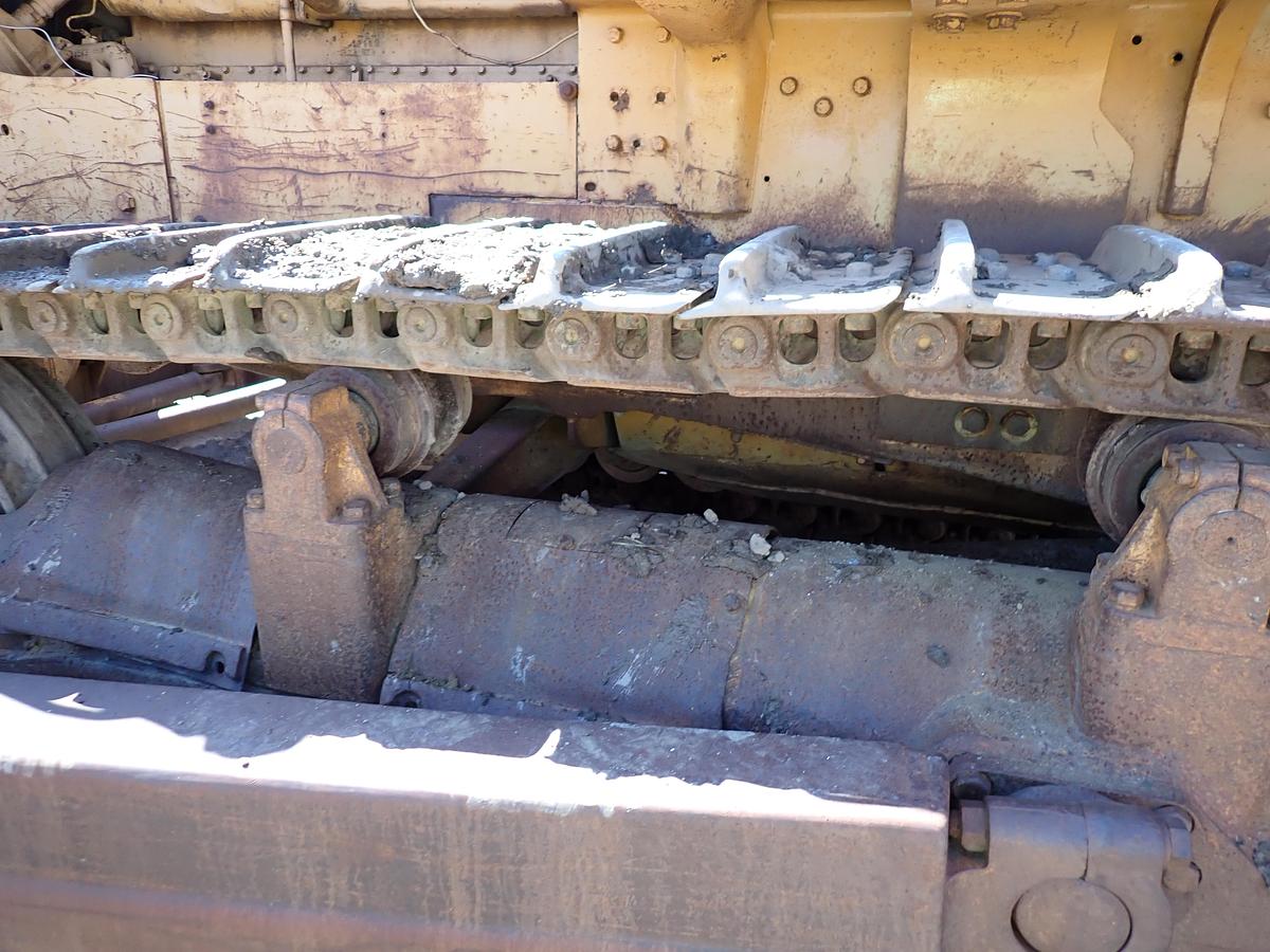 Used 1973 CAT D8H Crawler Dozer RIPPER!