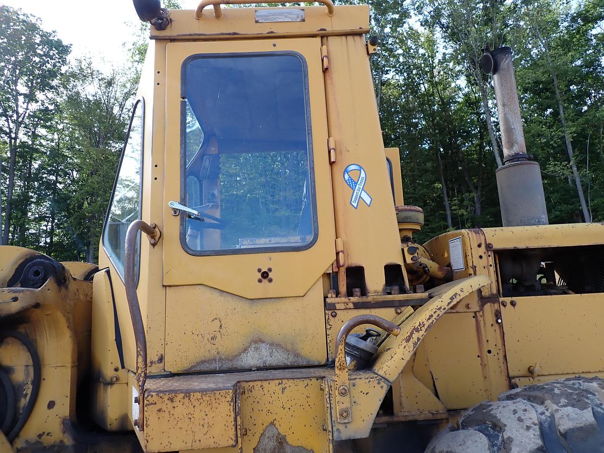 Used 1976 CAT 950 Wheel Loader w/ FORKS
