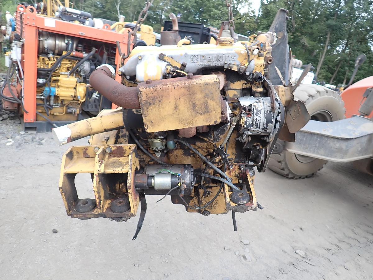 Used Perkins T4.236 Turbo Diesel Engine LJ80270 CAT 211 LC Excavator