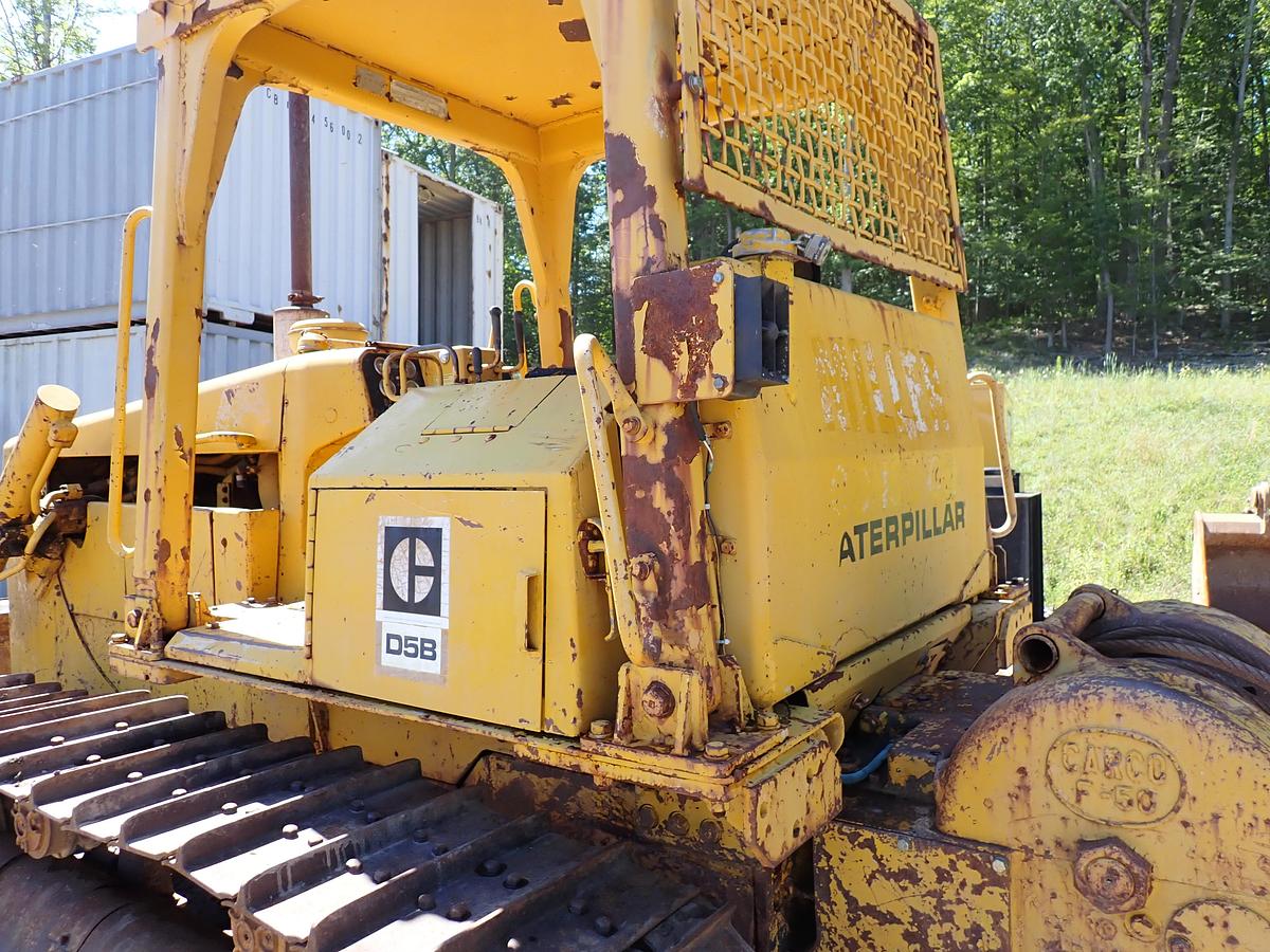 Used 1978 CAT D5B Crawler Dozer WINCH
