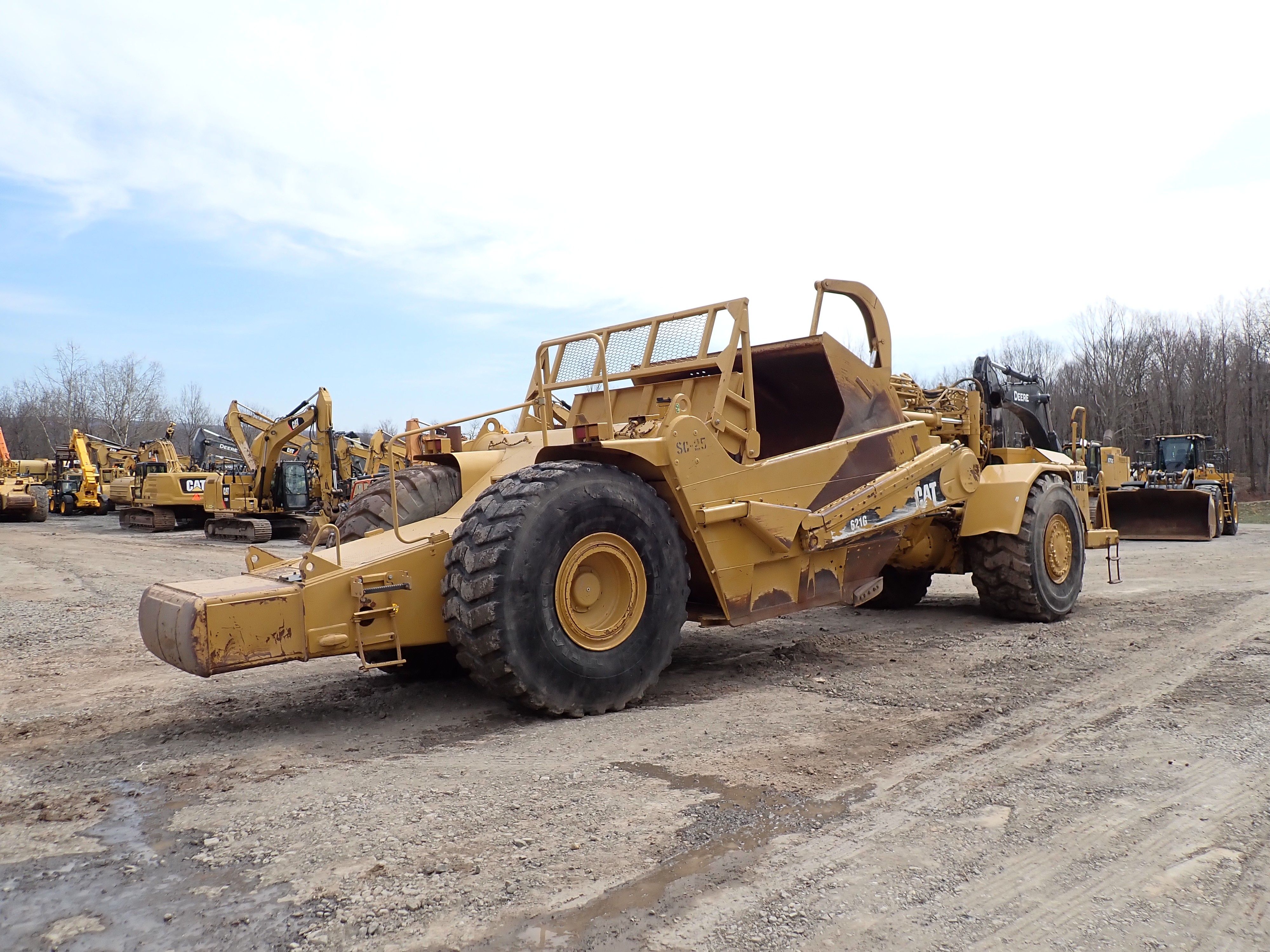 Used 2007 CAT 621G Motor Scraper