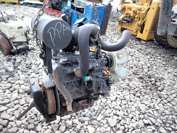 Used 2002 Kubota V1305-E Diesel Engine 