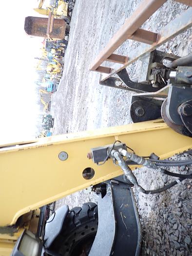 Used 2009 CAT TL943