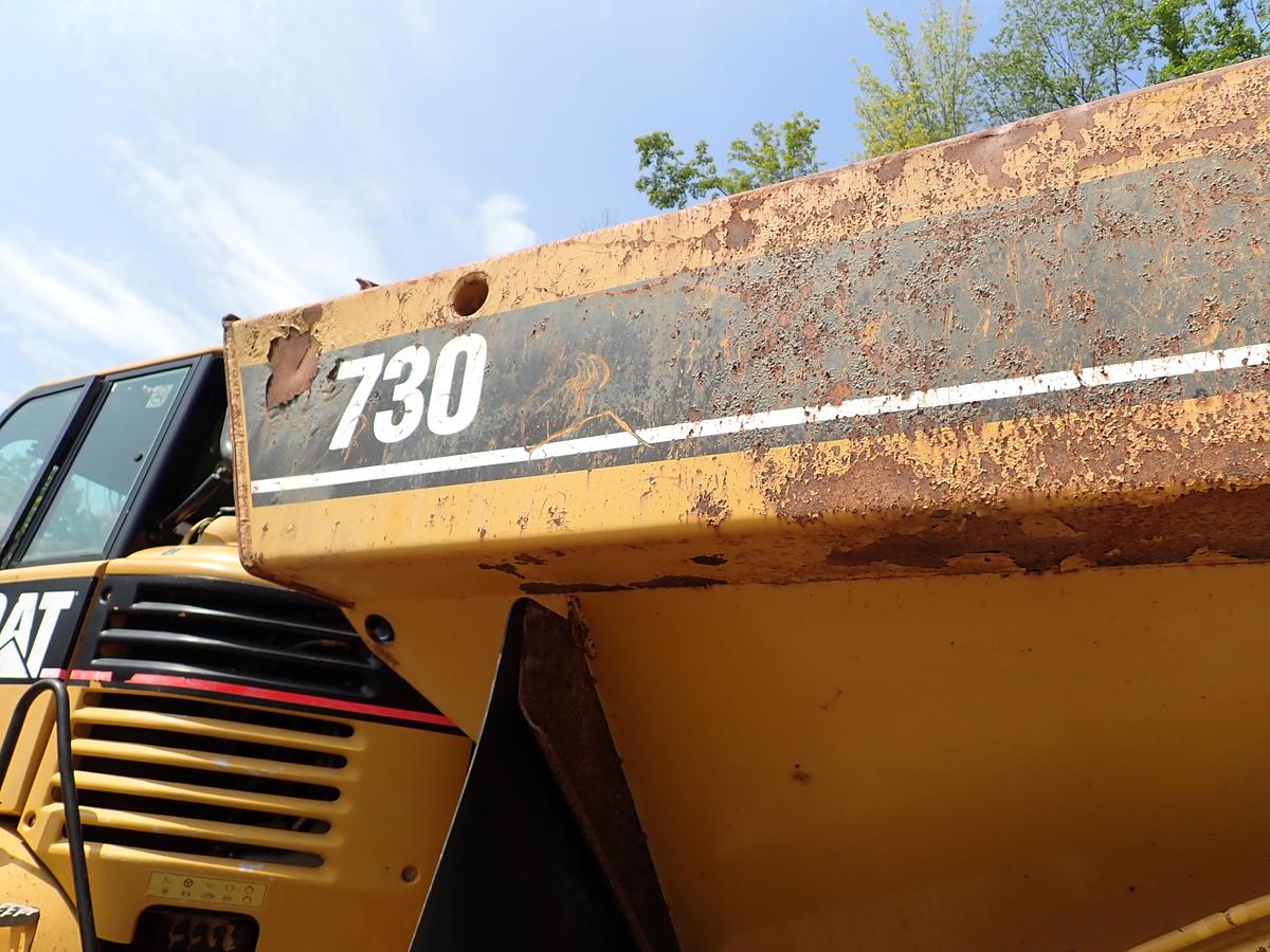 Used 2006 CAT 730