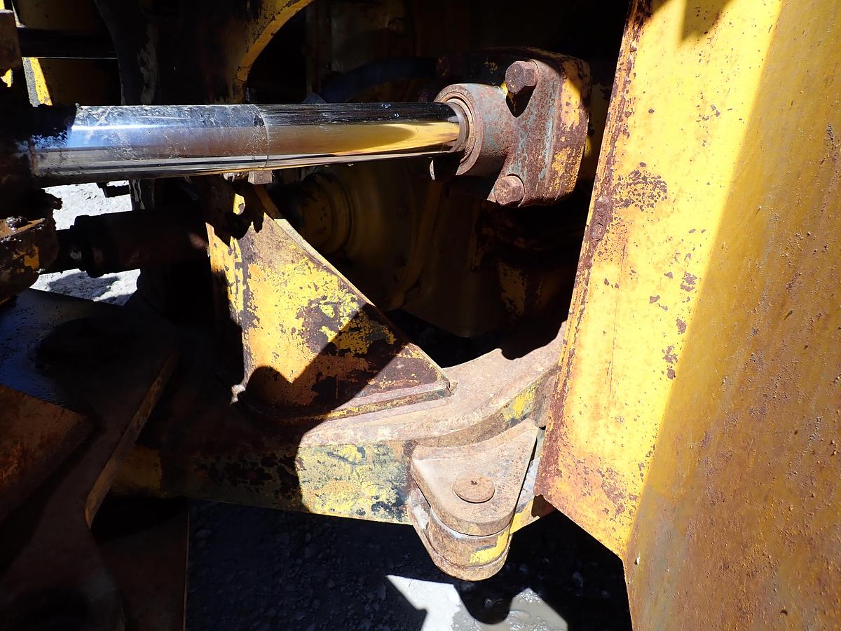 Used 1977 CAT 988B Wheel Loader