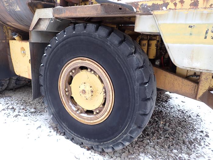 Used 1985 CAT 769C Rigid Frame Water Truck 8000 Gallon