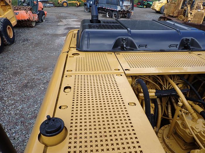 Used 2003 CAT 330CL Hydraulic Excavator