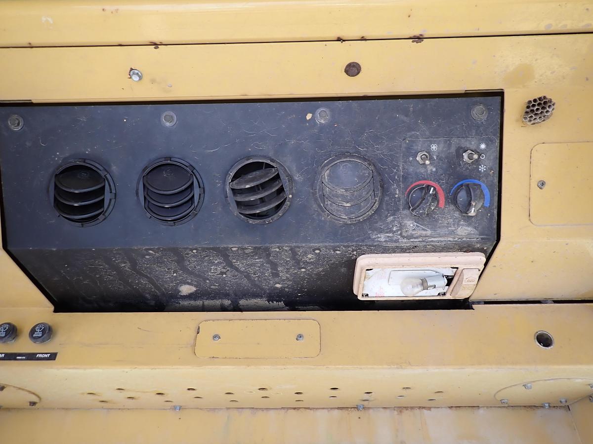 Used 2000 Vermeer T655 Commander Crawler Trencher
