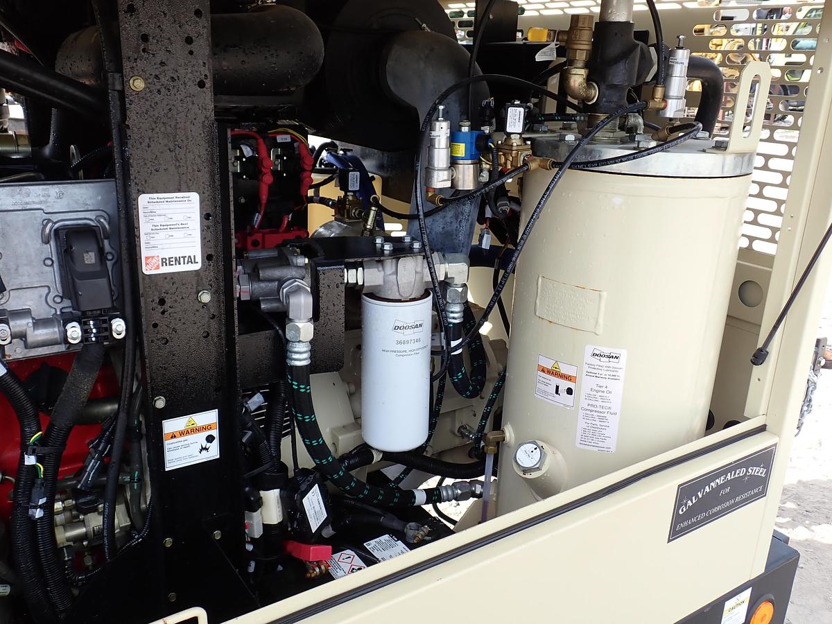 Used 2023 Doosan P425/HP375 Air Compressor 512 HOURS