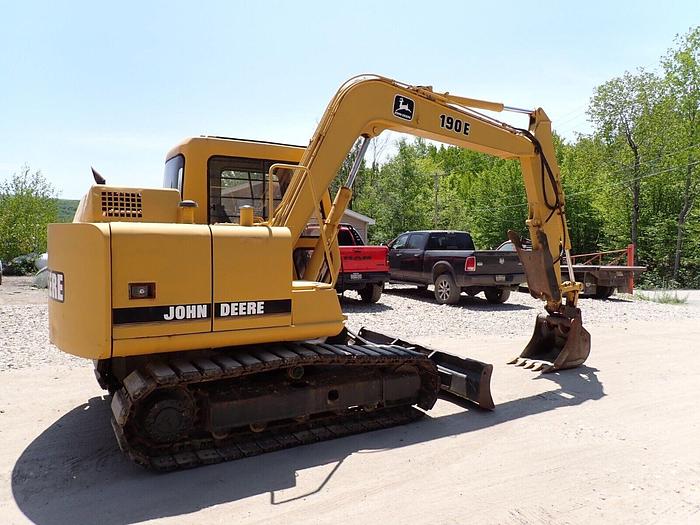 Used John Deere 190E Hydraulic Excavator SUPER CLEAN! Hydraulic Thumb STREET PADS!