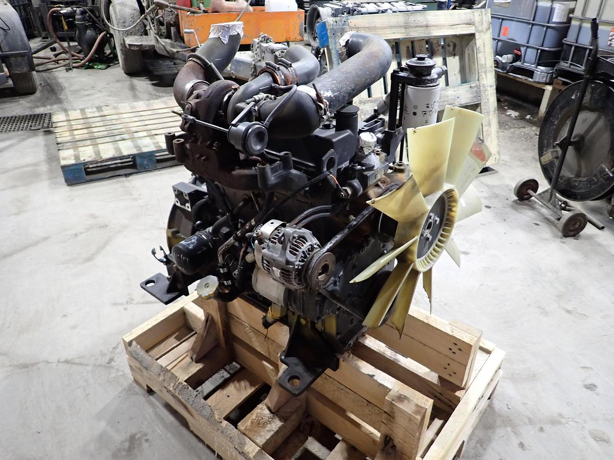 Used 2002 Cummins B3.3 Turbo Diesel Engine CPL 2673