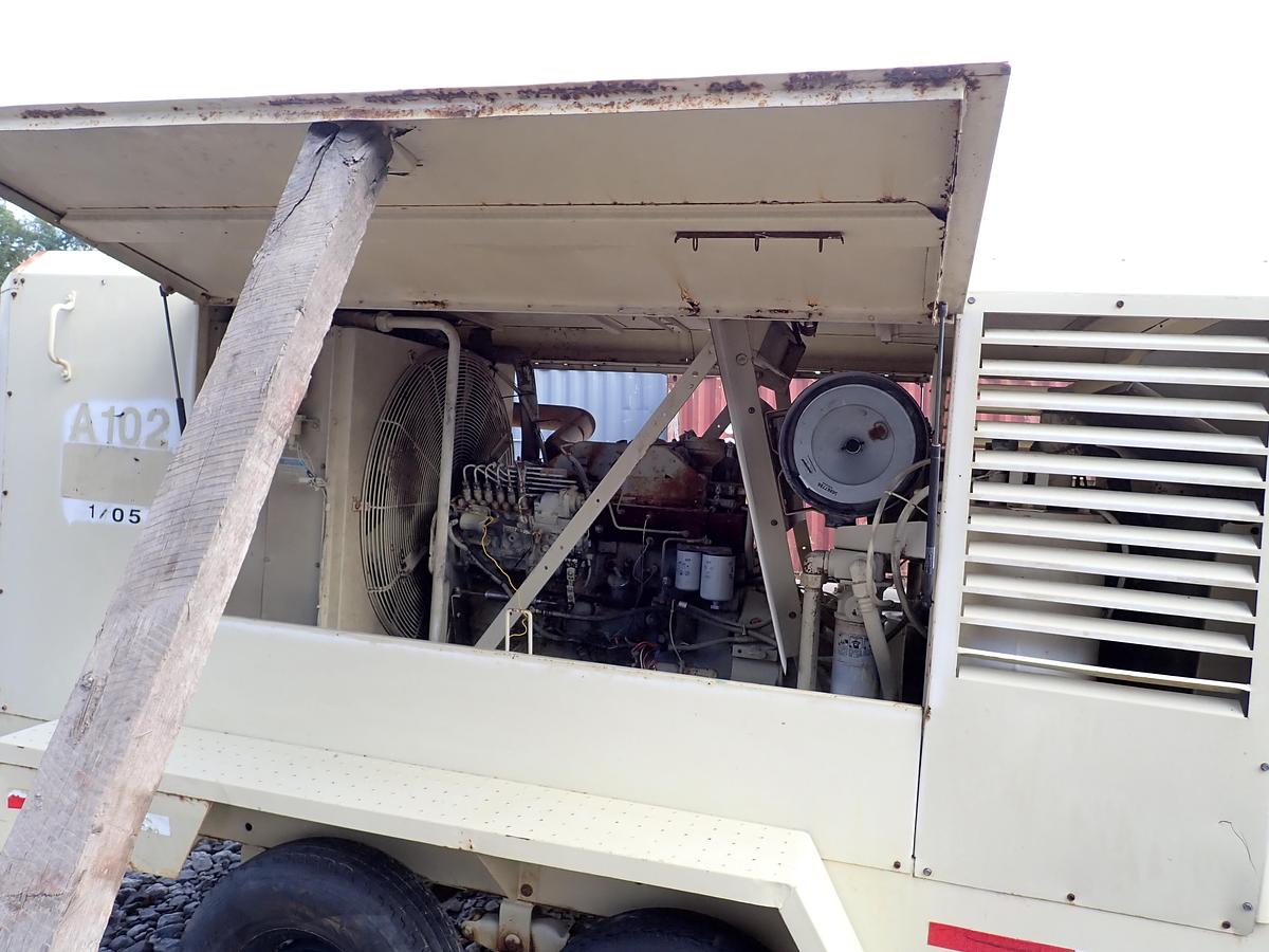 Used 1998 Ingersoll Rand XP750WCU 750 CFM Air Compressor