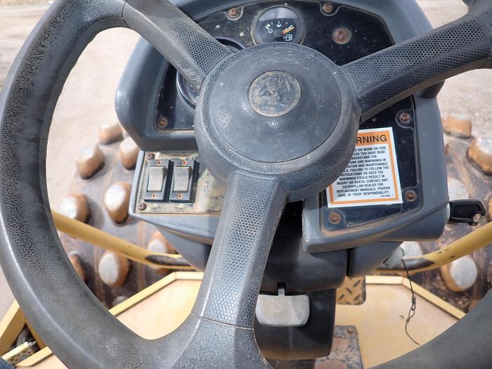 Used 2007 CAT CP-563E Padfoot Compactor