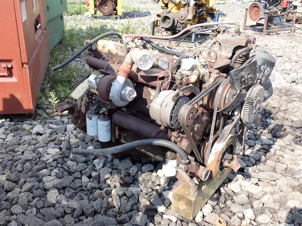 Used International DT466 Turbo Diesel Engine