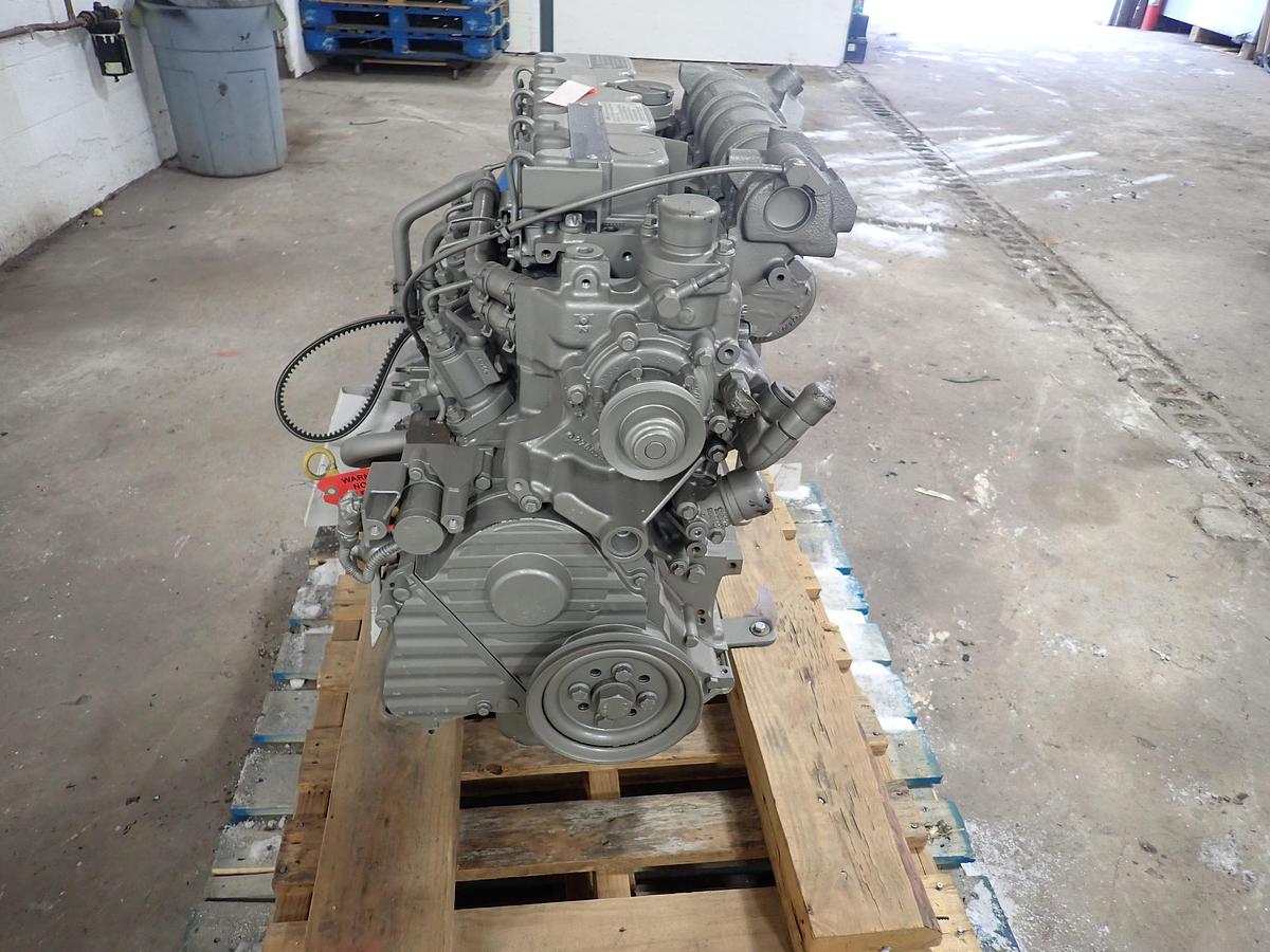 Deutz TD2011 L04W Diesel Engine FACTORY REMAN!