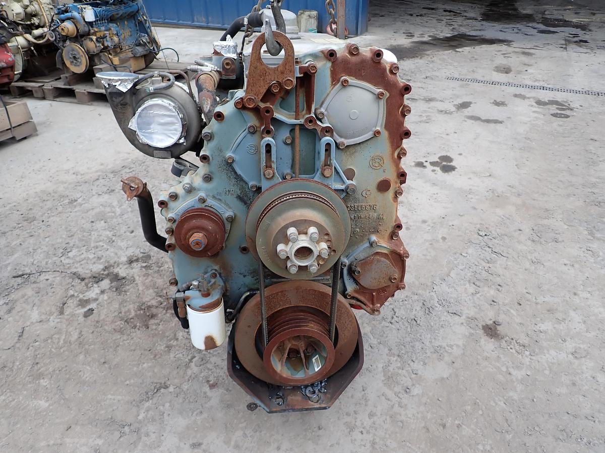 Used 2005 Detroit Diesel Series 50 8.5 Liter Engine TAKEOUT