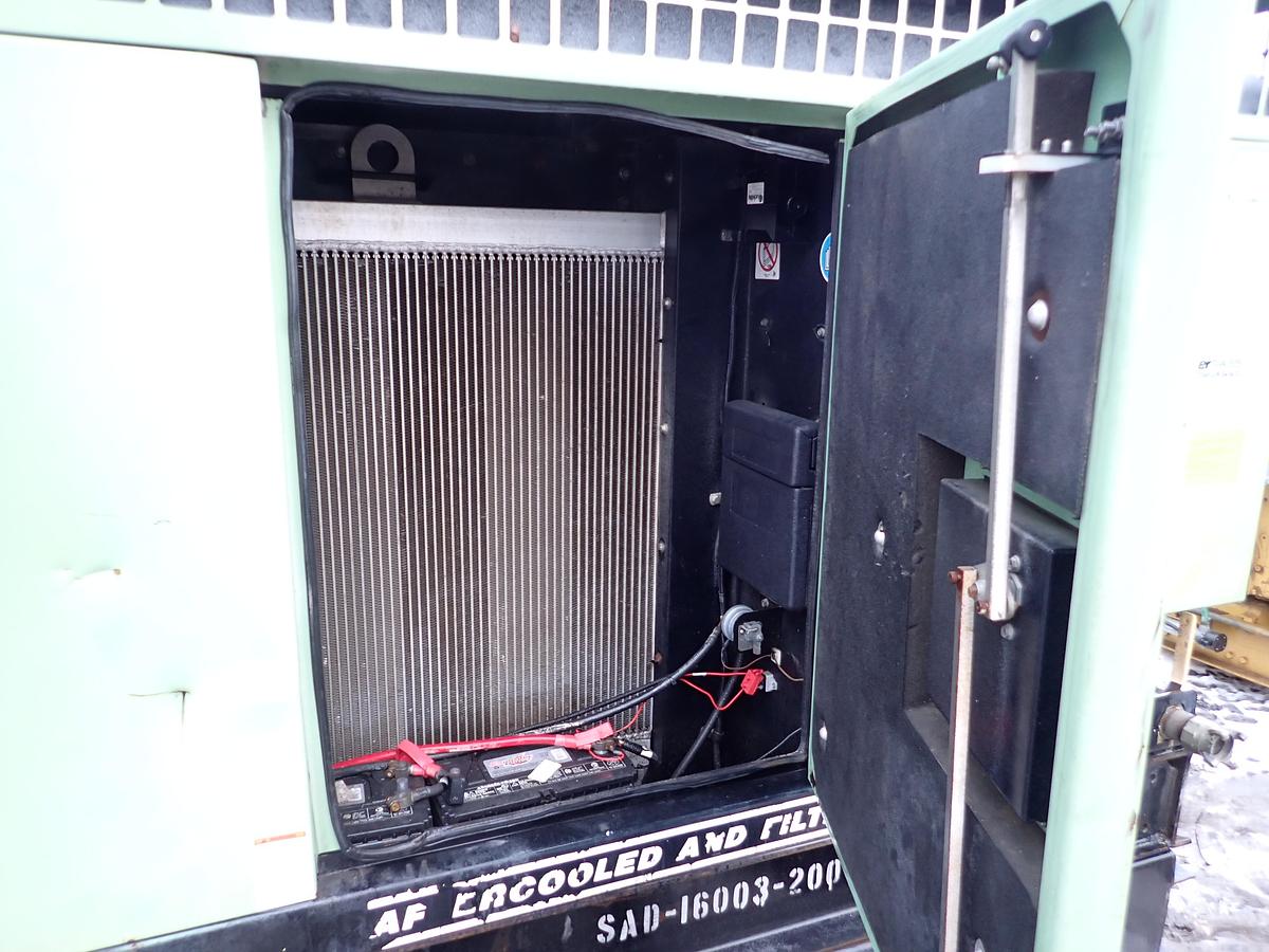 Used 2016 Sullair 700HH-AF/DTQ 700 CFM Air Compressor 200 PSI!