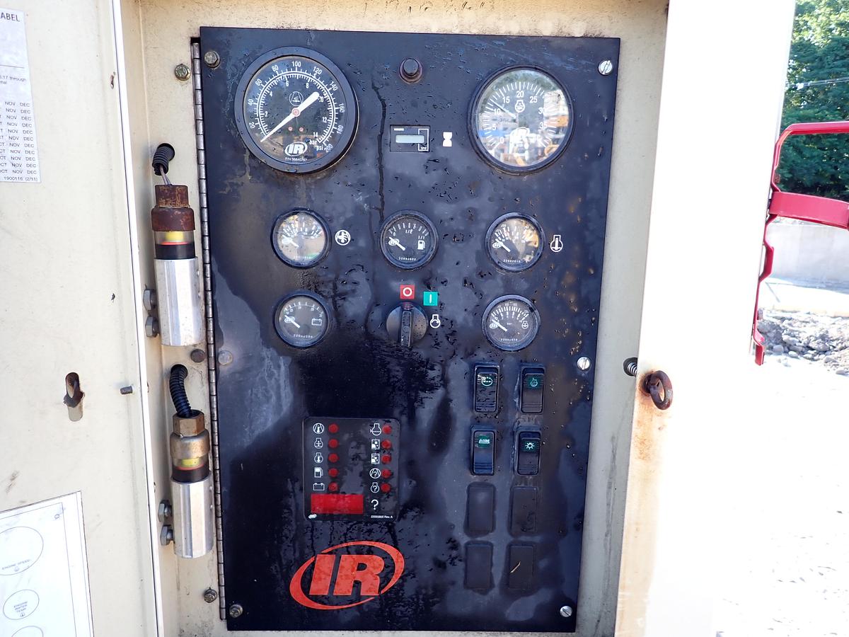 Used 2012 Doosan HP1600 1600 CFM Air Compressor TIER 3